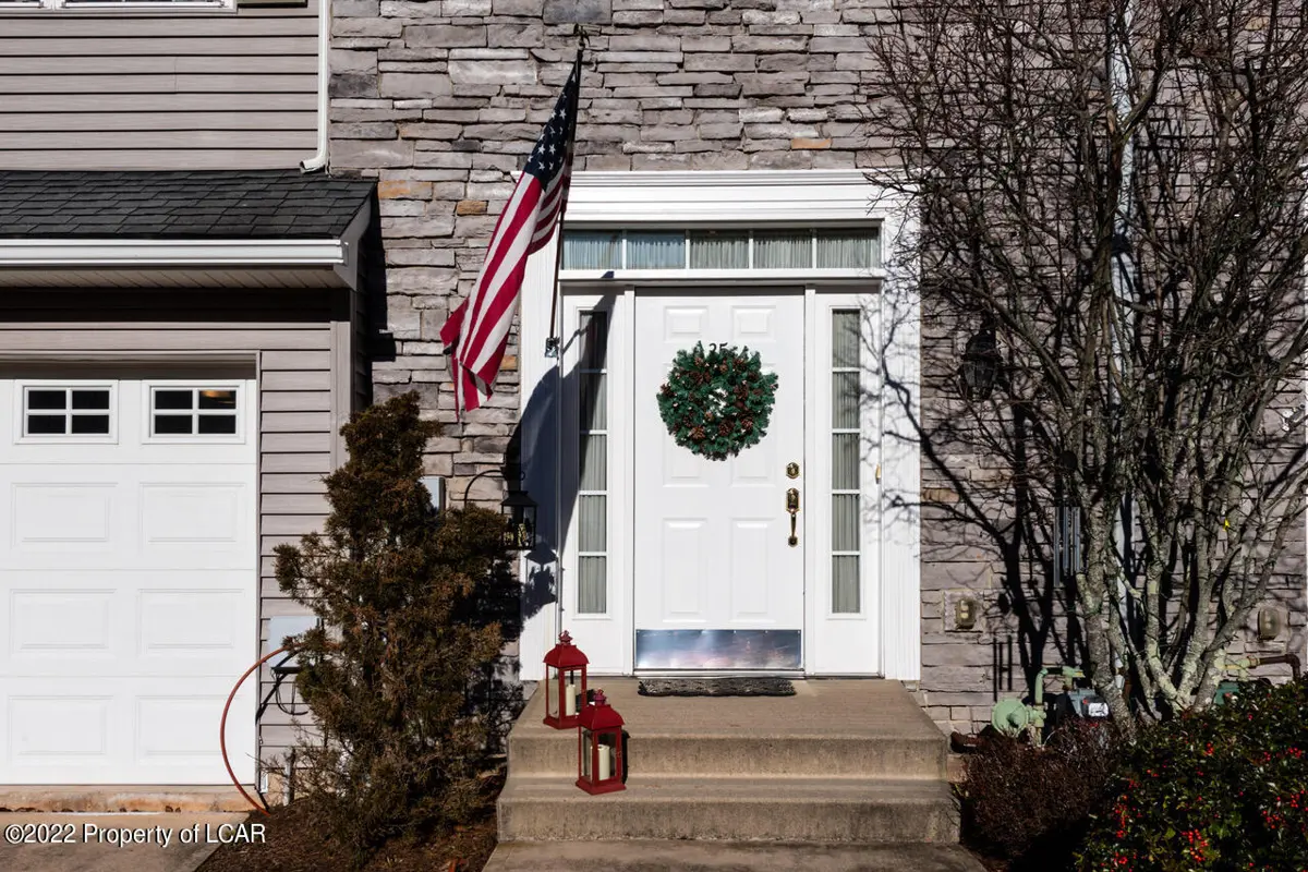 35 Marina Drive, Harveys Lake in Harveys Lake