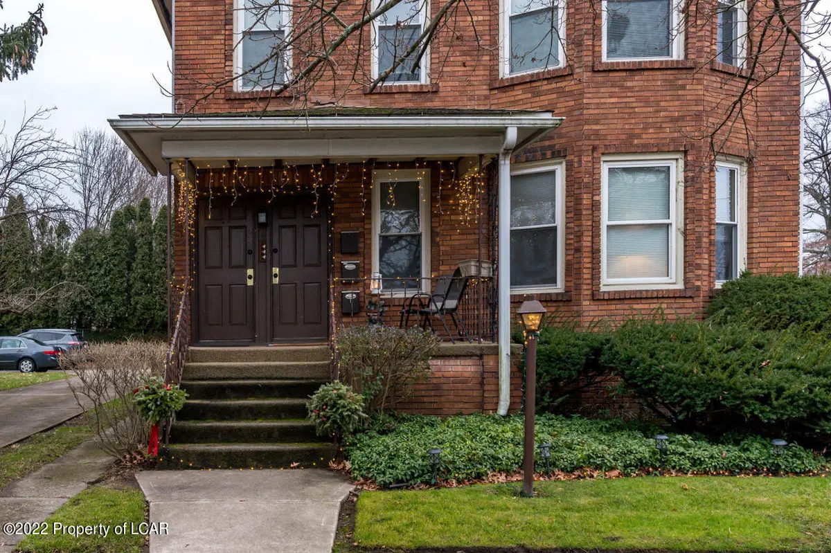 16 First Avenue, Kingston in Kingston
