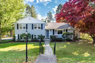 161 Country Club Road, Dallas in Dallas