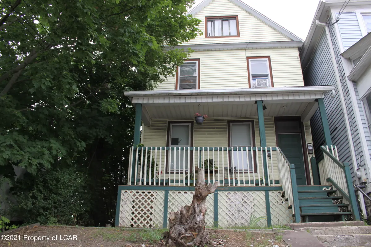 563 N Main Street, Wilkes-Barre in Wilkes-Barre