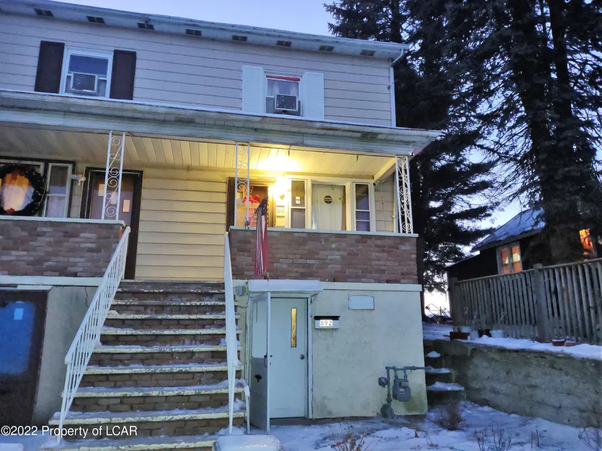 892 N Vine Street, Hazleton in Hazleton