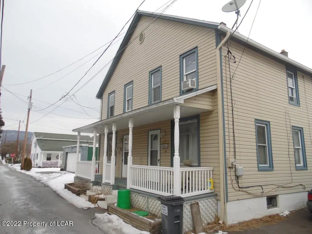 114-116 Carpenter Street, West Pittston in West Pittston