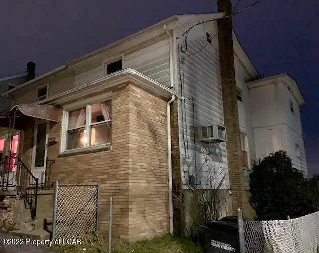 457 E Walnut Street, Hazleton in Hazleton
