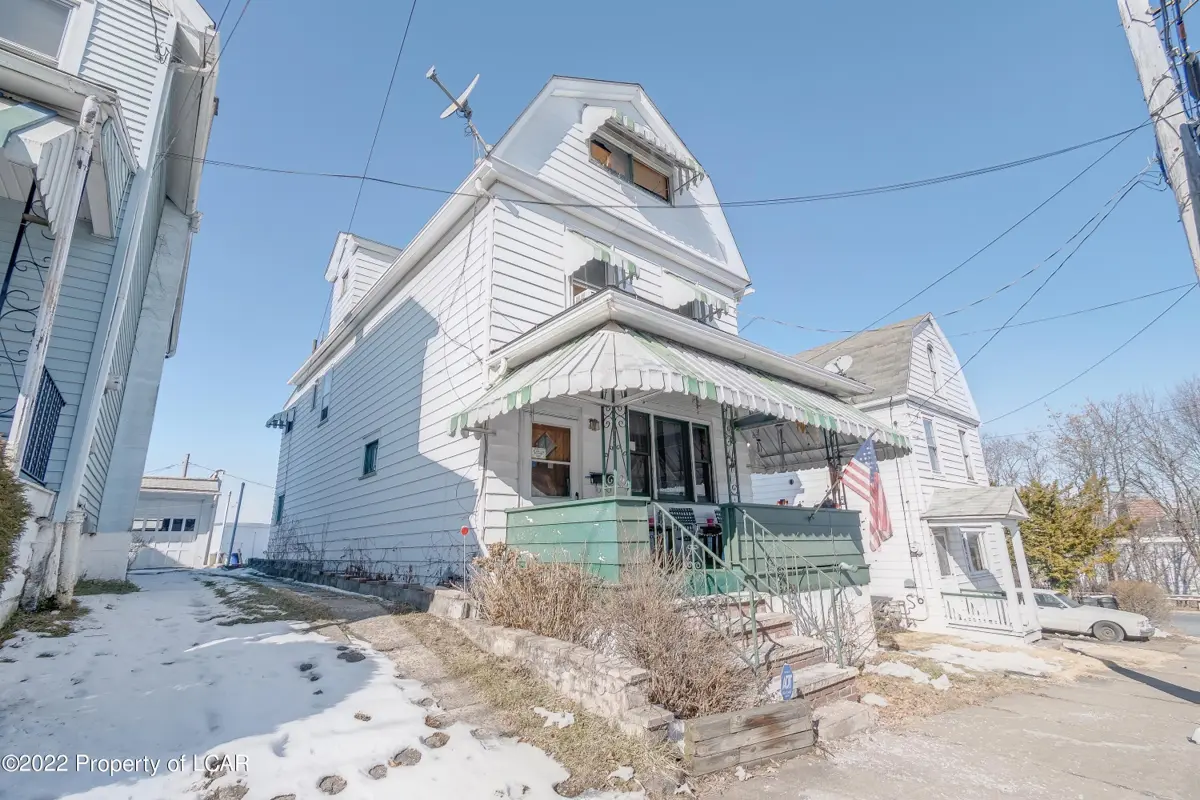 9 Grove Street, Wilkes-Barre in Wilkes-Barre
