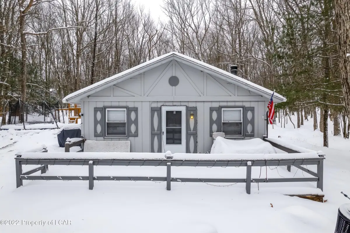 90 Towamensing Trail, Albrightsville in Albrightsville