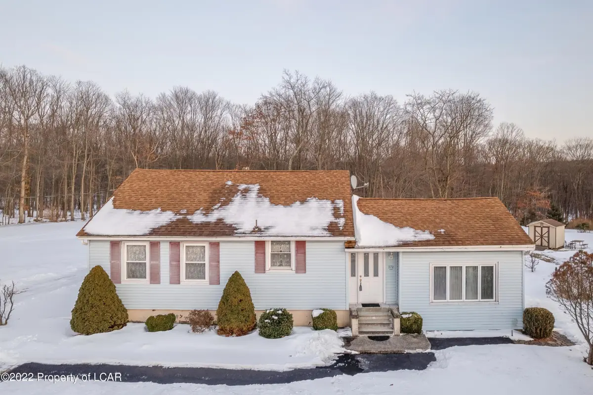 372 S Mountain Boulevard, Mountain Top in Mountain Top