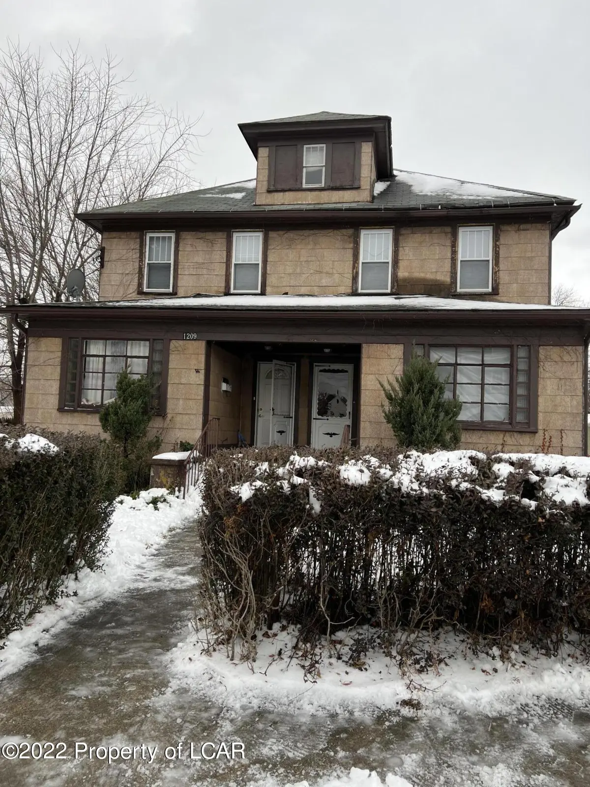 1209-1211 Sanderson Avenue, Scranton in Scranton