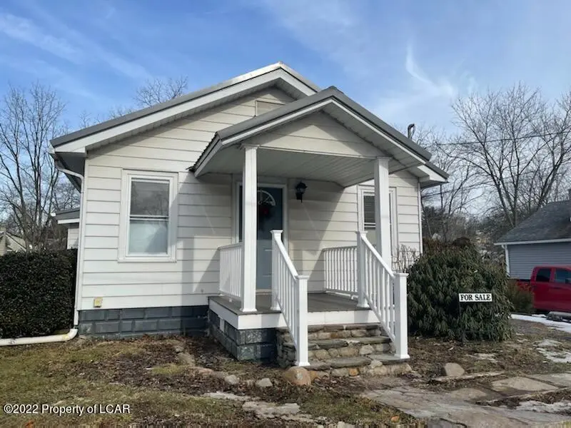 95 Claude Street, Dallas in Dallas
