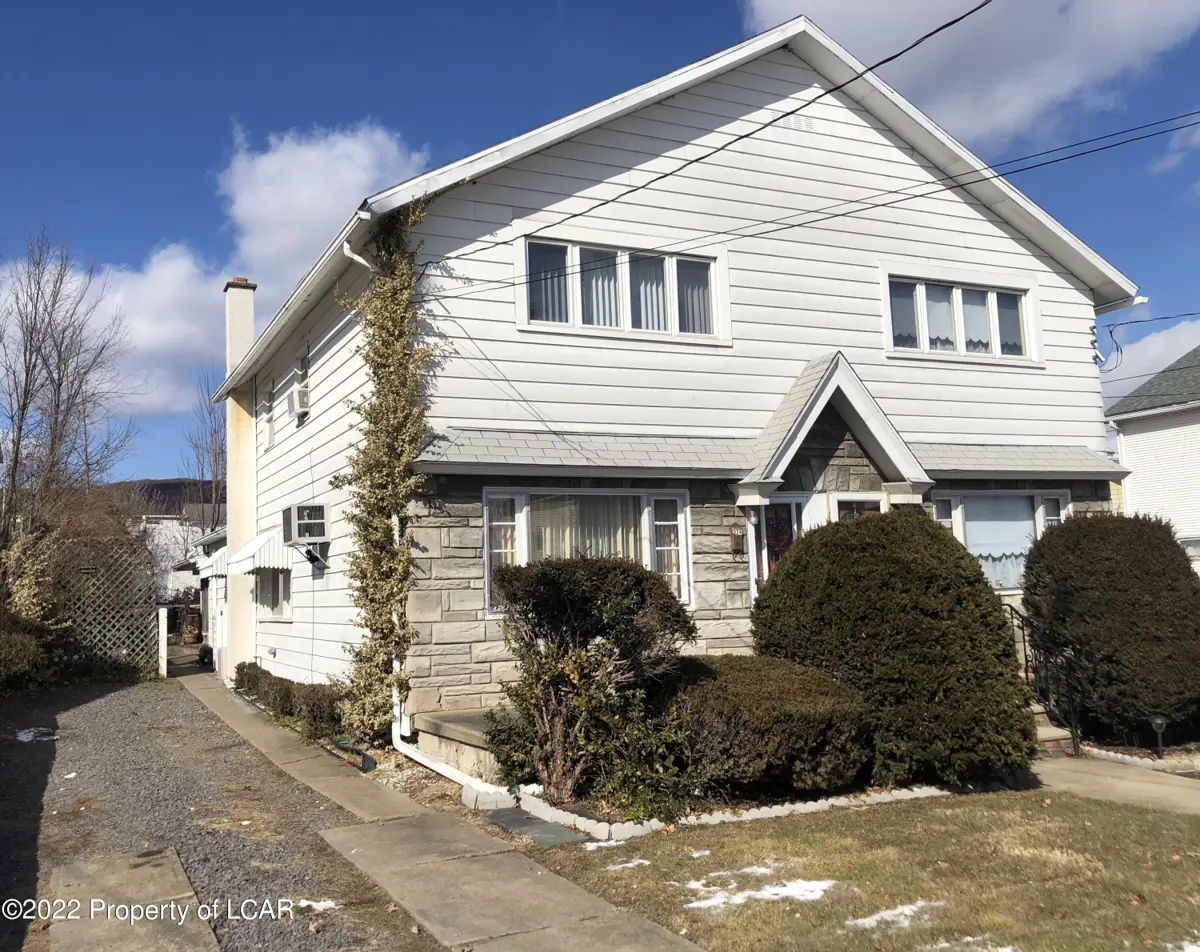 324 Salem Street, West Pittston in West Pittston