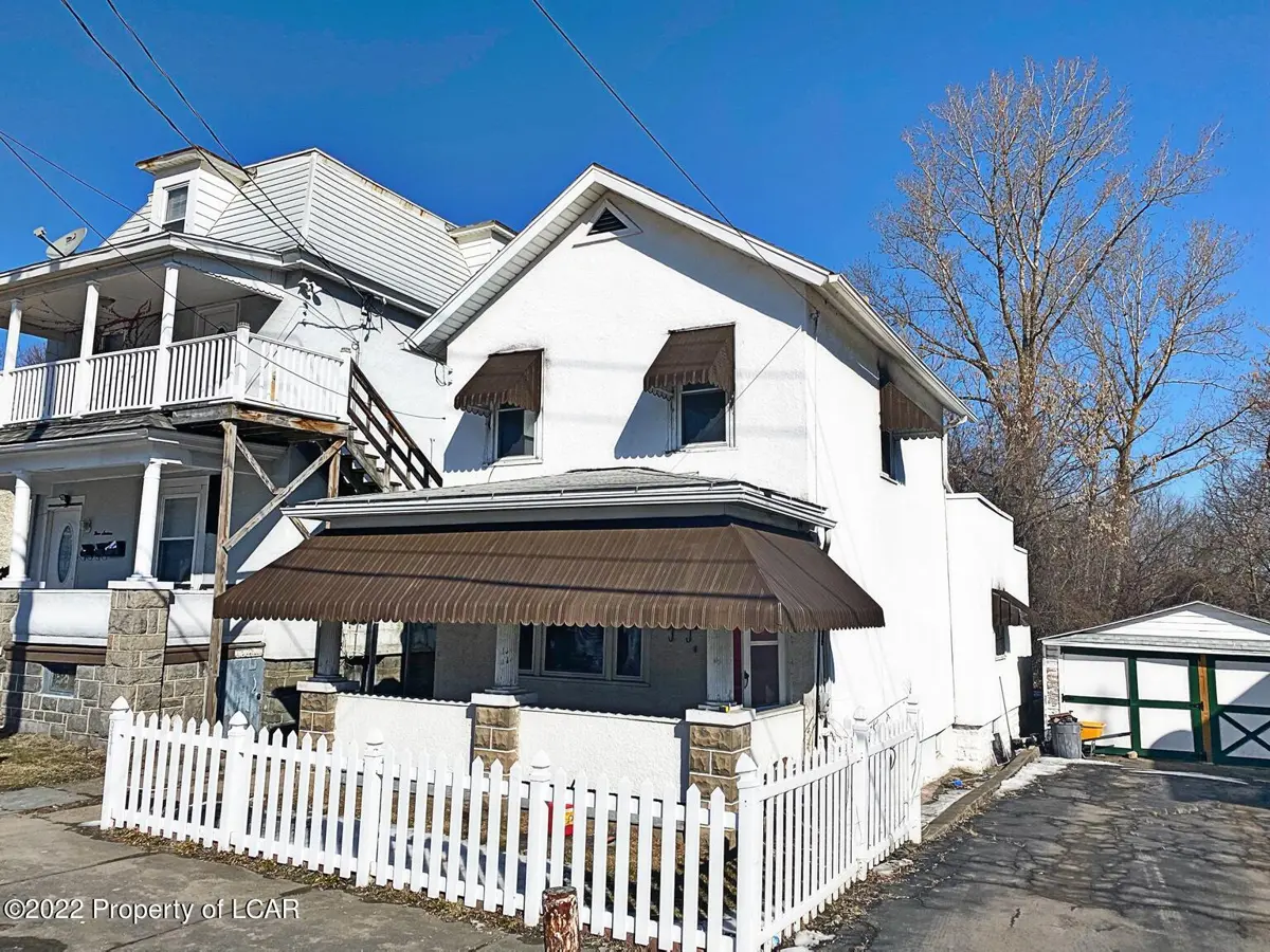 914 Clearview Street, Scranton in Scranton