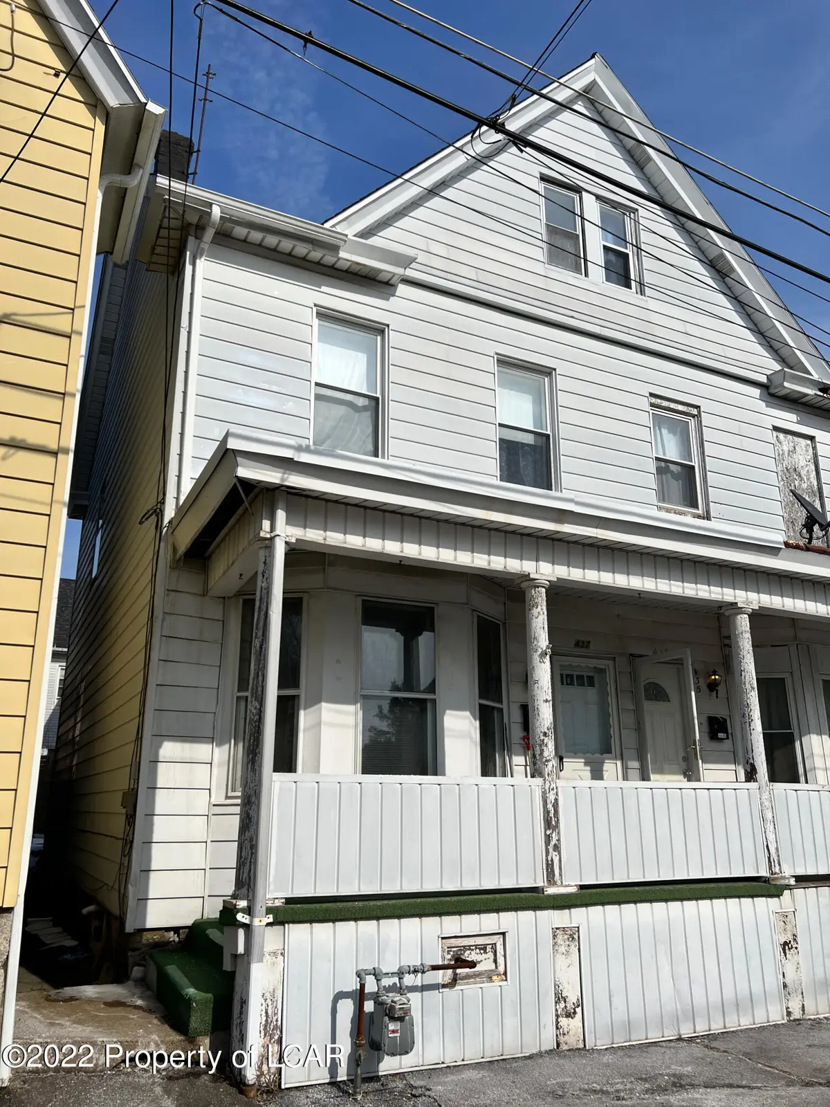 437 W Oak Street, Hazleton in Hazleton