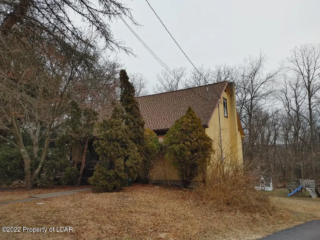 381 Milwaukee Avenue, Old Forge in Old Forge