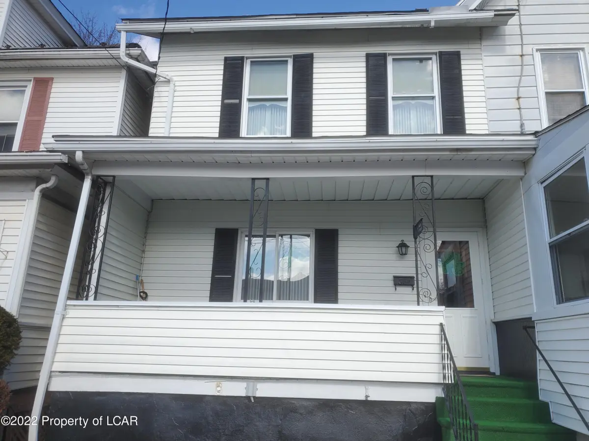 227 W Birch Street, Hazleton in Hazleton