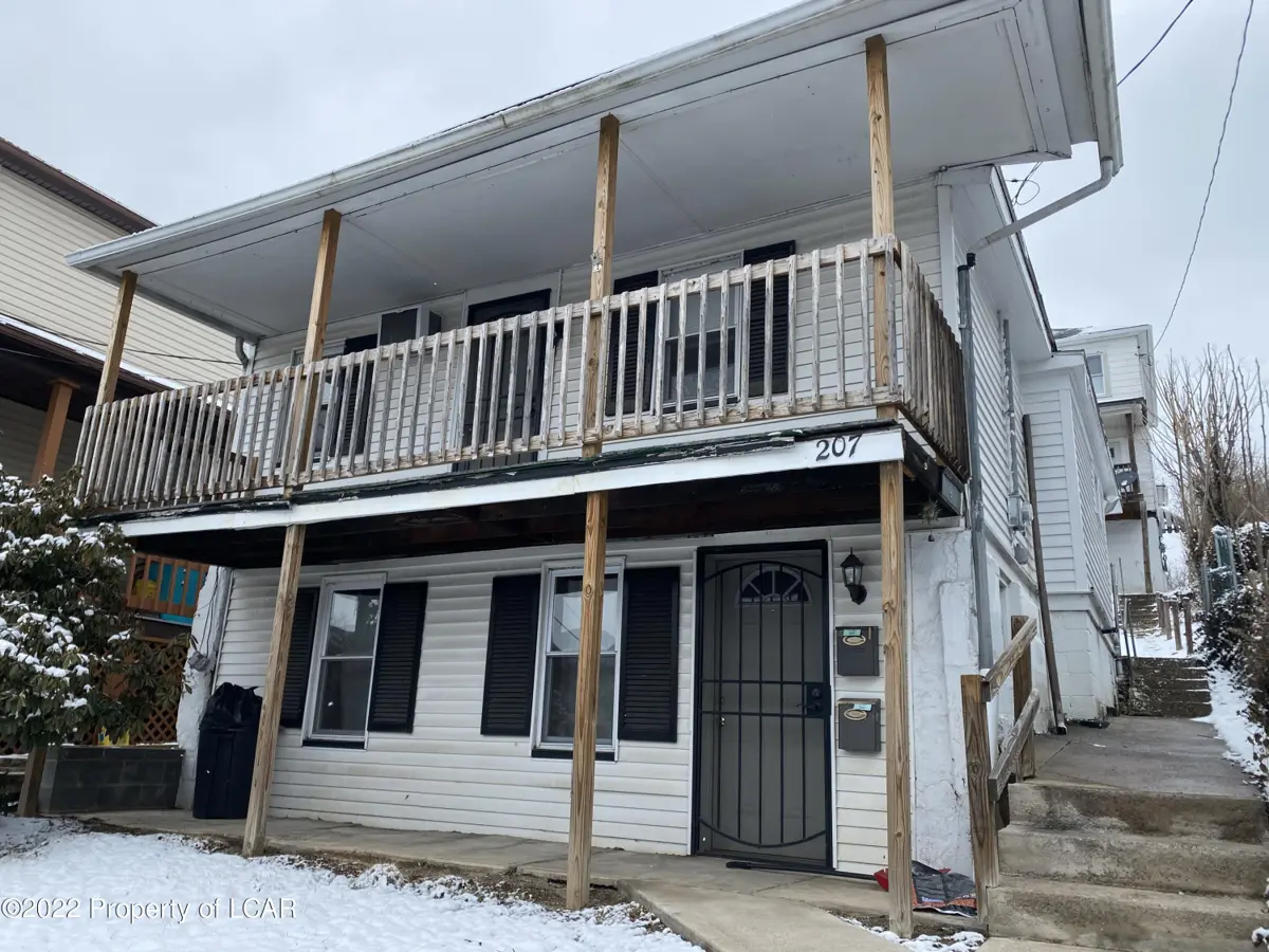 207 Bauer St, Hanover Township in Hanover Township