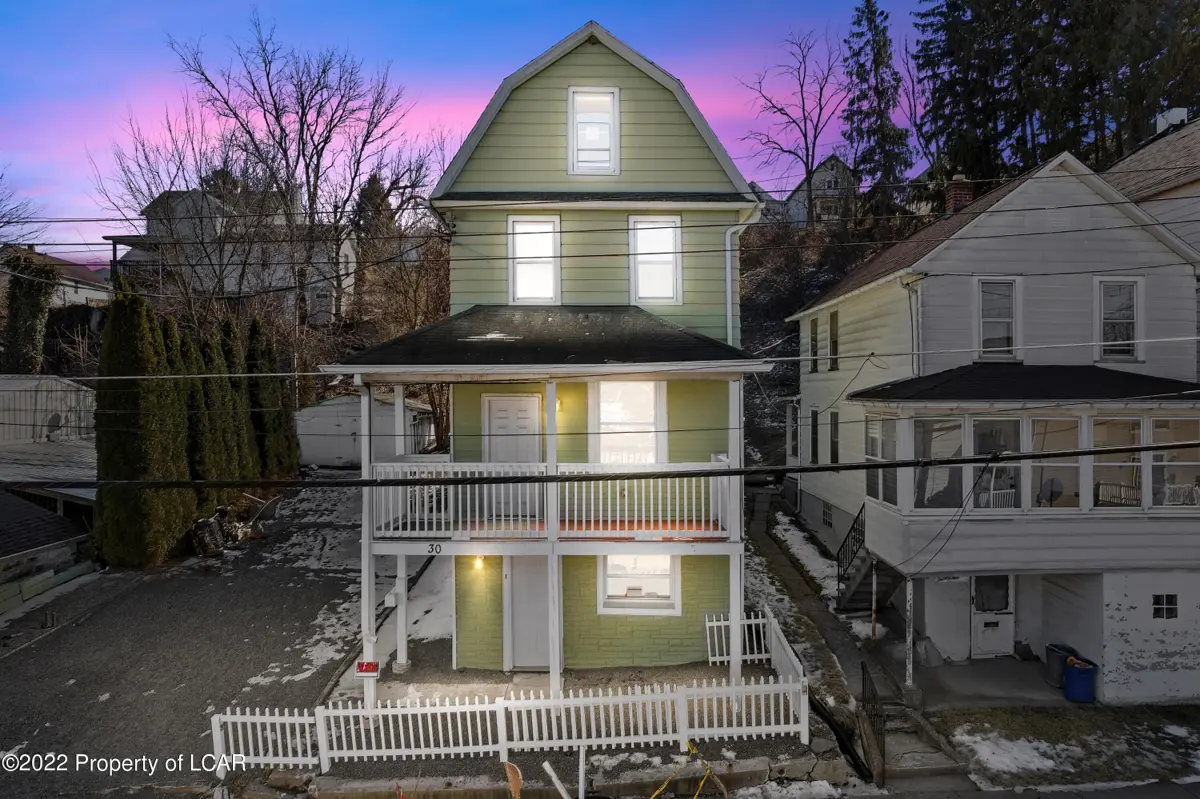 30 Simon Block Avenue, Hanover Township in Hanover Township