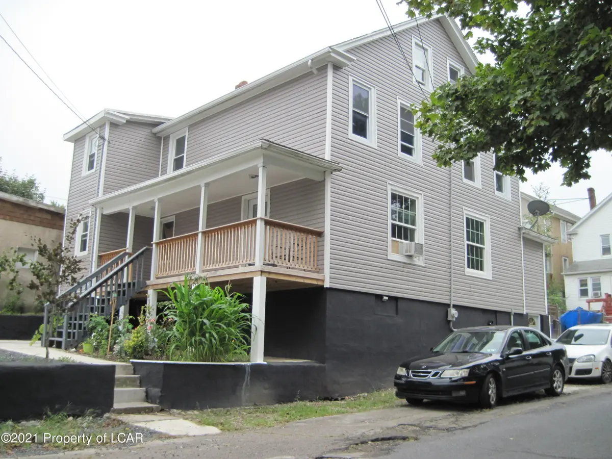 622 W 8th Street, Hazleton in Hazleton