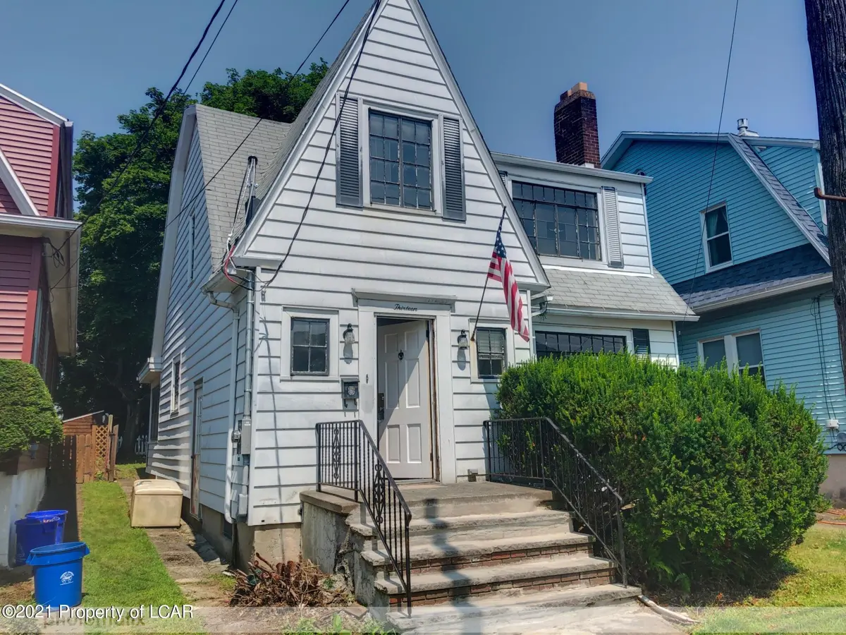 13 Leuder Street, Hanover Township in Hanover Township