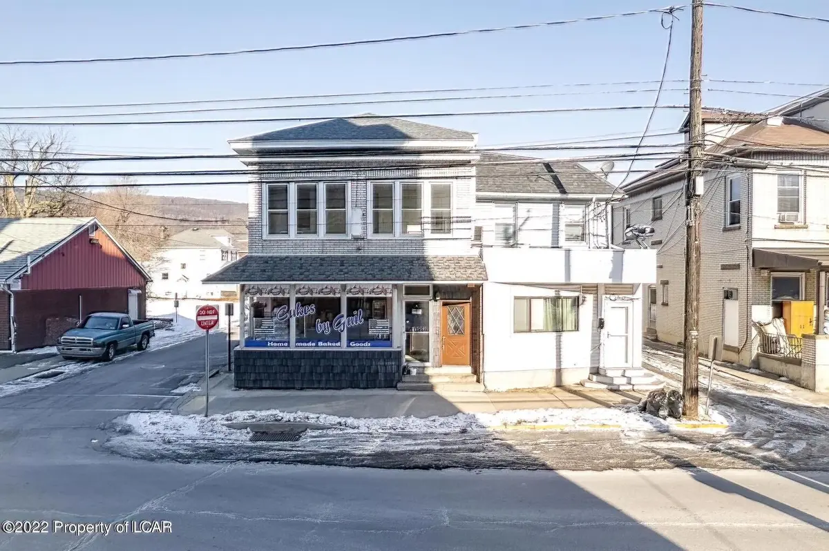 237 W Main Street, Plymouth in Plymouth