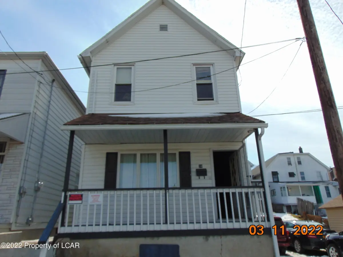 38 Bell Lane, Wilkes-Barre in Wilkes-Barre