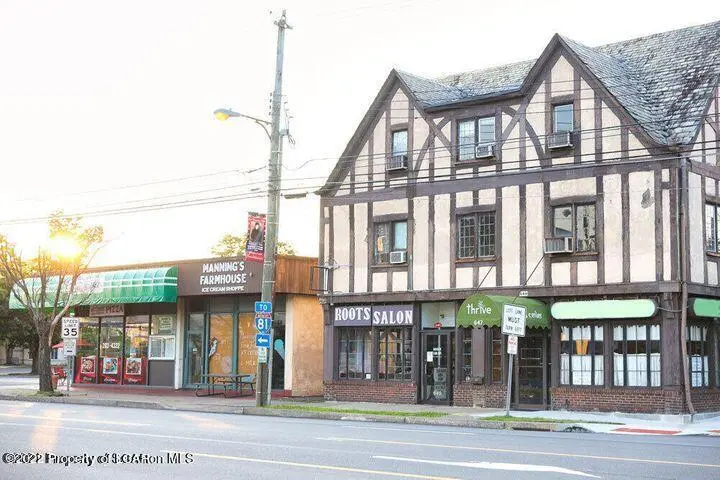 647-651 Wyoming Avenue, Kingston in Kingston