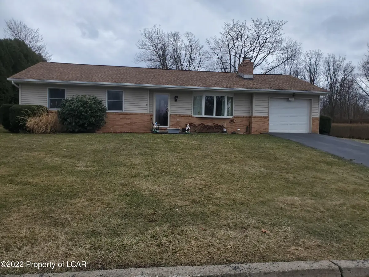 2332 W Venisa Drive, Hazle Township in Hazle Township