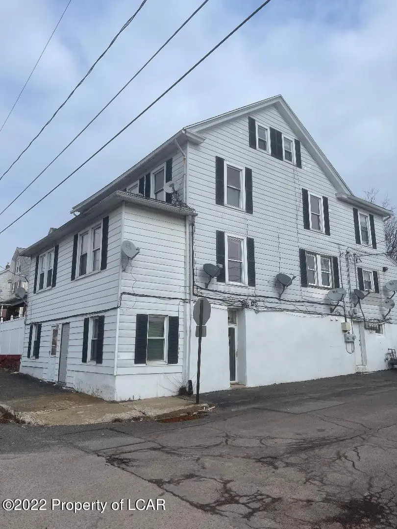 561 N GARFIELD Street, Hazleton in Hazleton