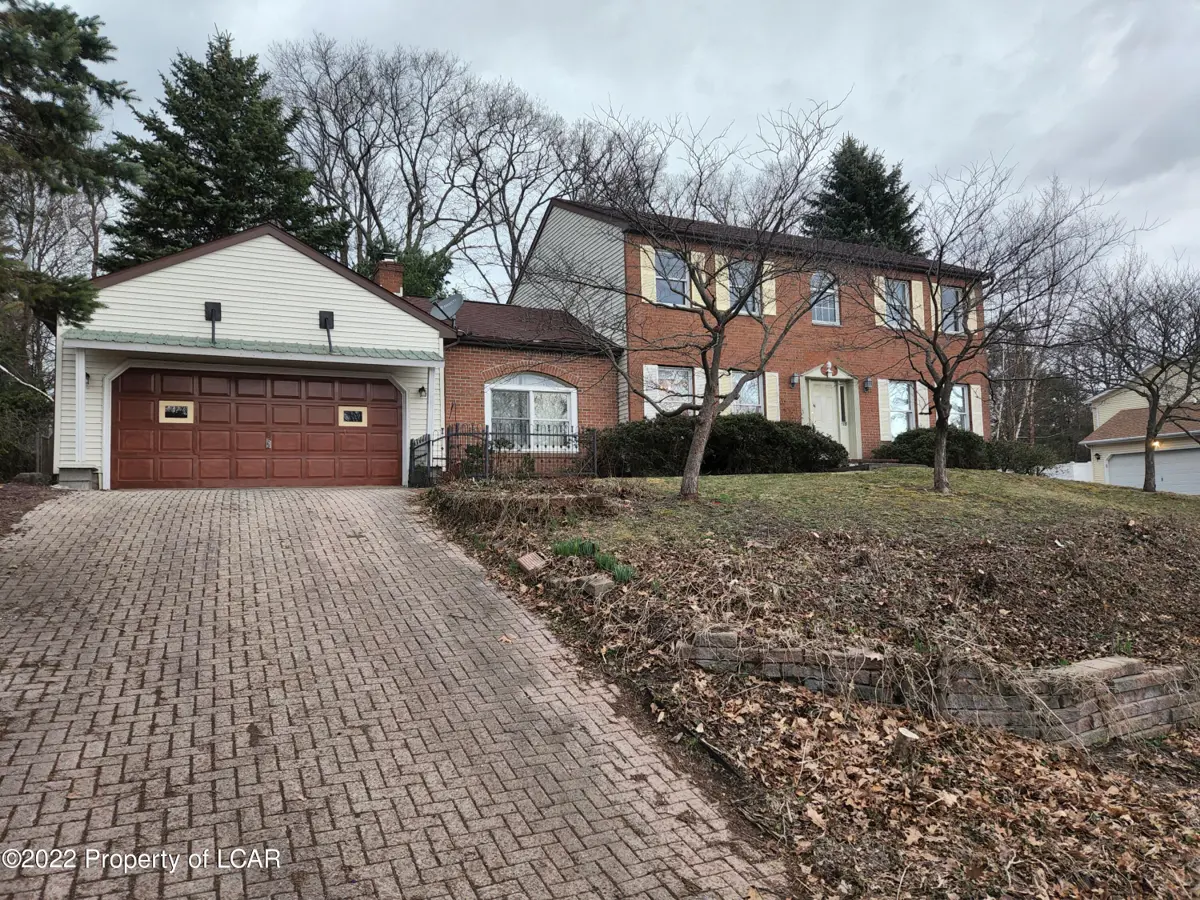 215 Ledge Drive, Mountain Top in Mountain Top