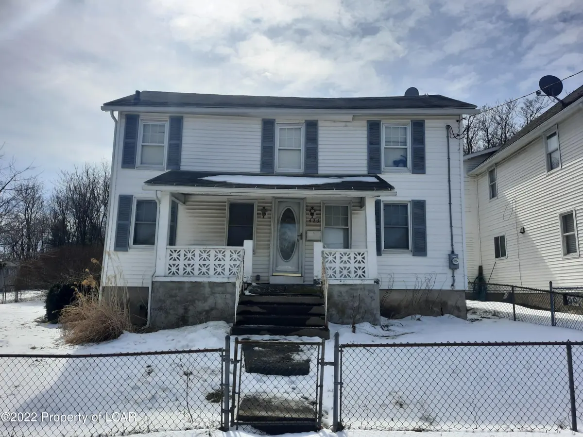 423 Putnam Street, Scranton in Scranton