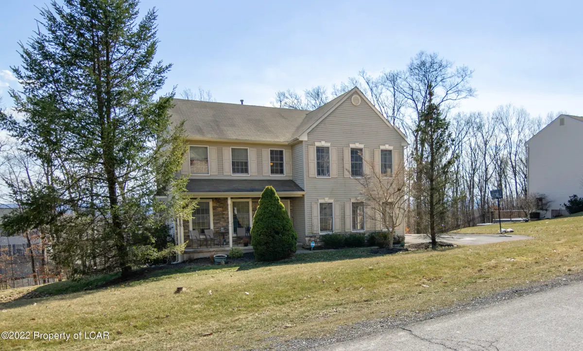 28 Stone Ridge Road, Drums in Drums