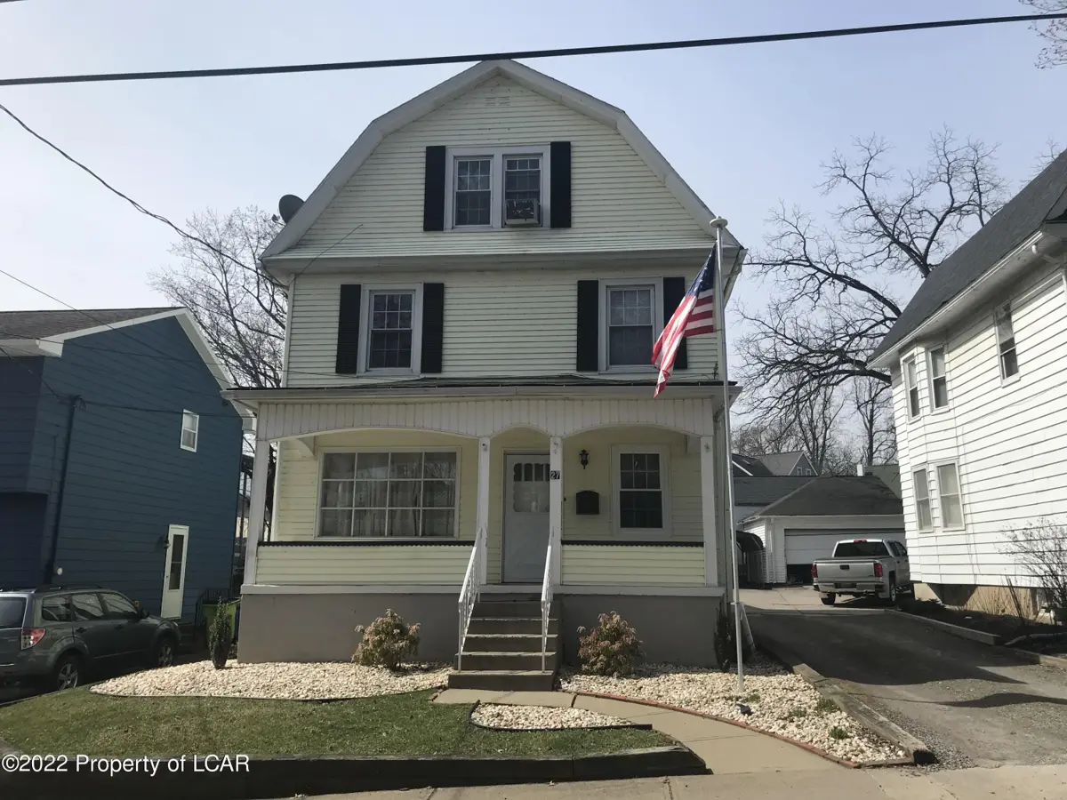 27 Center Street, Forty Fort in Forty Fort