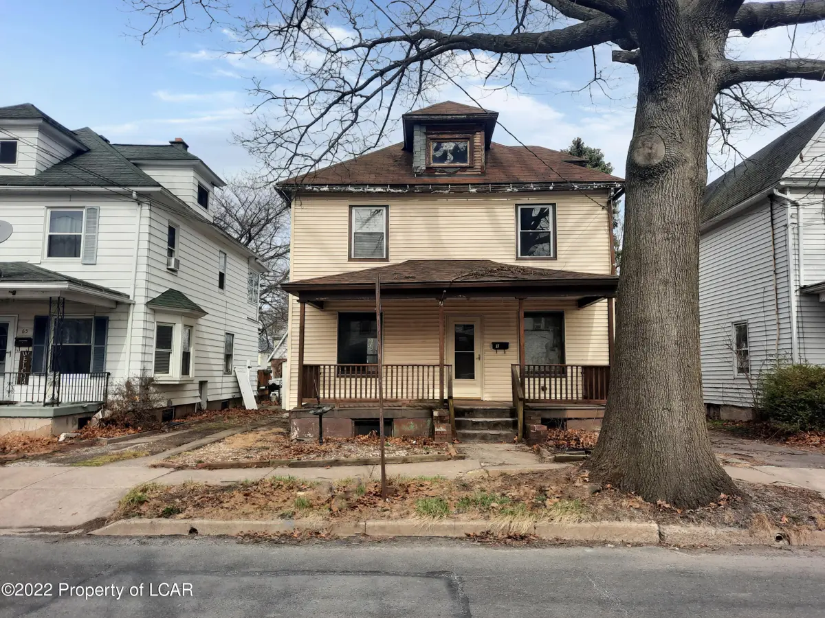 61 Division Street, Kingston in Kingston