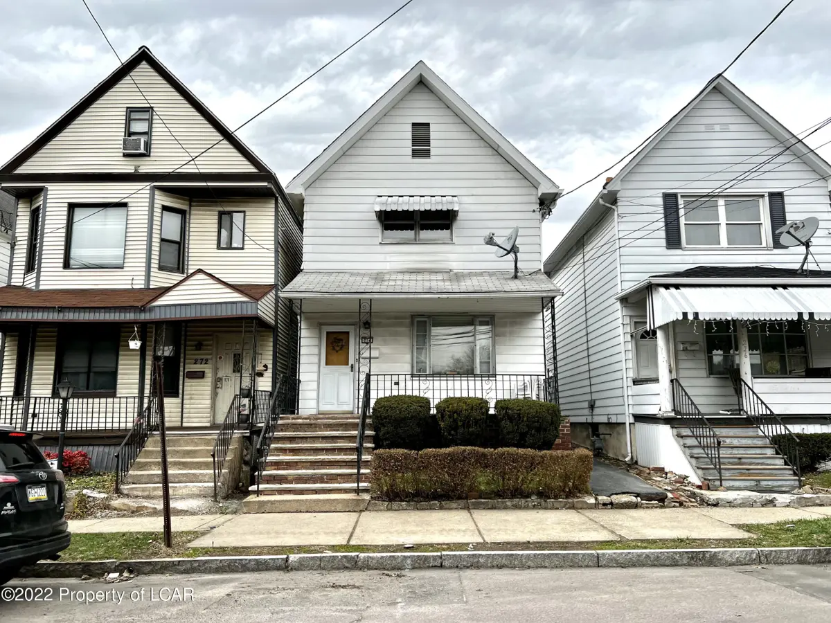 274 N Pennsylvania Avenue, Wilkes-Barre in Wilkes-Barre