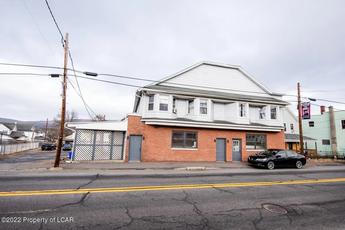 715 N Main Street, Duryea in Duryea
