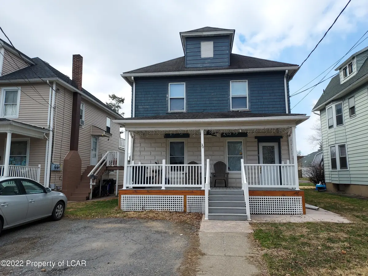 30 Bedford Street, Forty Fort in Forty Fort