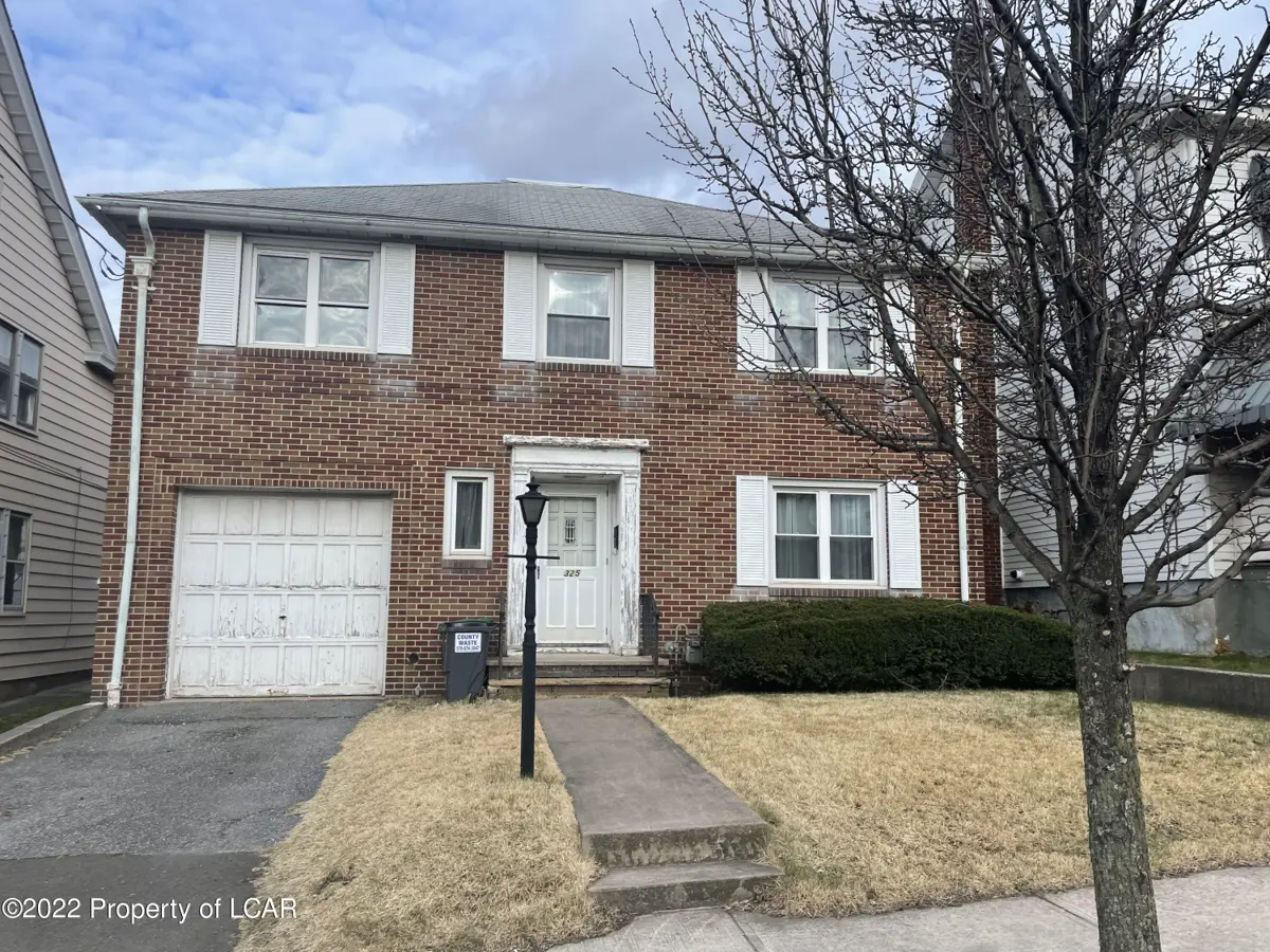 325 N Broad Street, West Hazleton in West Hazleton