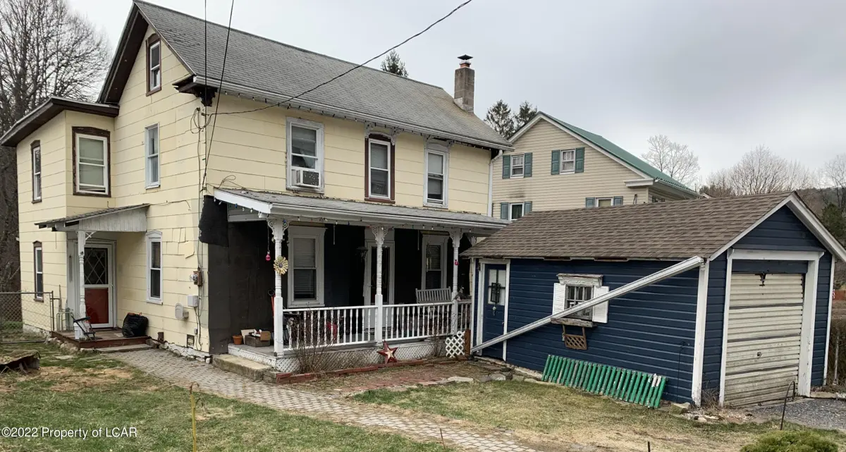 327 Yeakle Street, Weatherly in Weatherly