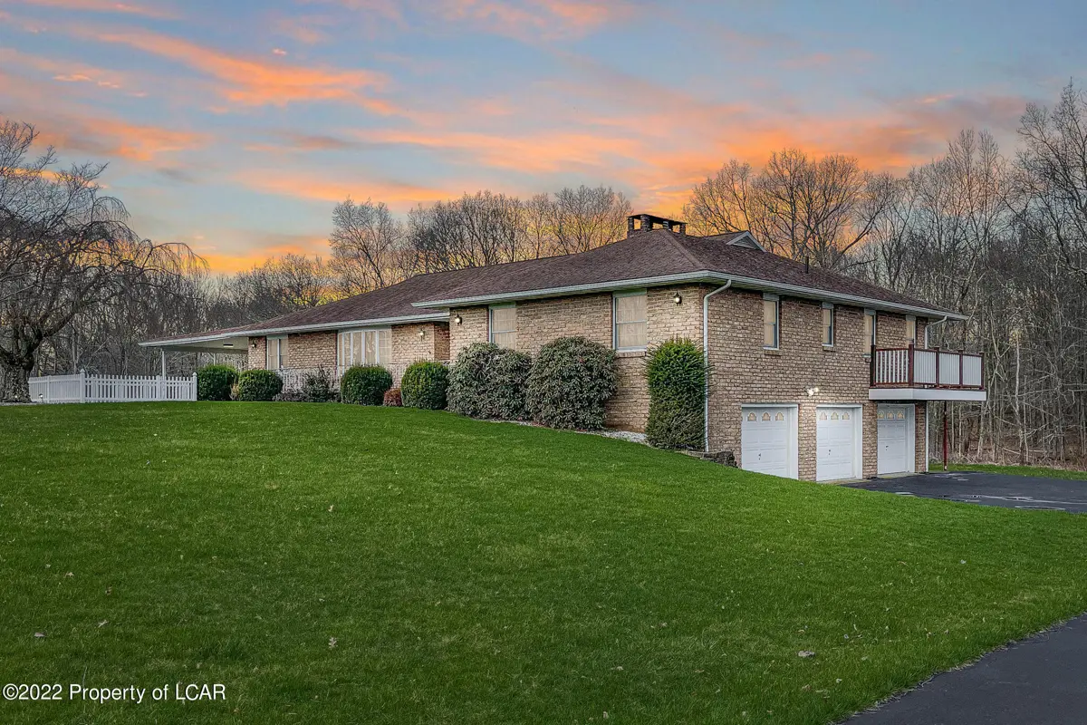 36 Cherokee Drive, Shickshinny in Shickshinny