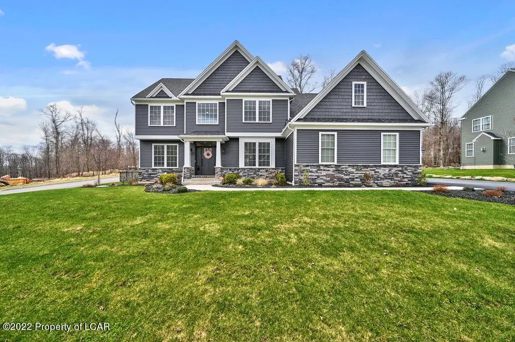 1183 Woodberry Drive, Mountain Top in Mountain Top