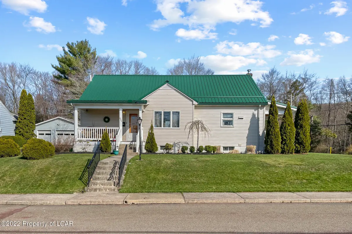 635 North Street, Weatherly in Weatherly