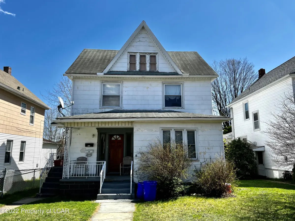 830 N Lincoln Avenue, Scranton in Scranton