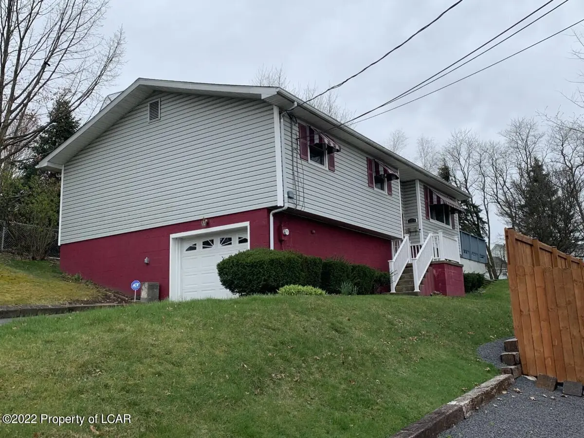 1075 Kidder Street, Wilkes-Barre Township in Wilkes-Barre Township