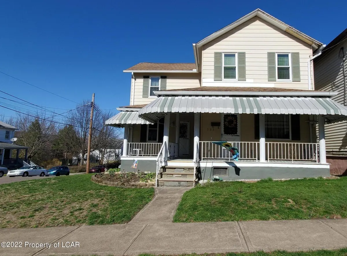 595 Garfield Street, Edwardsville in Edwardsville