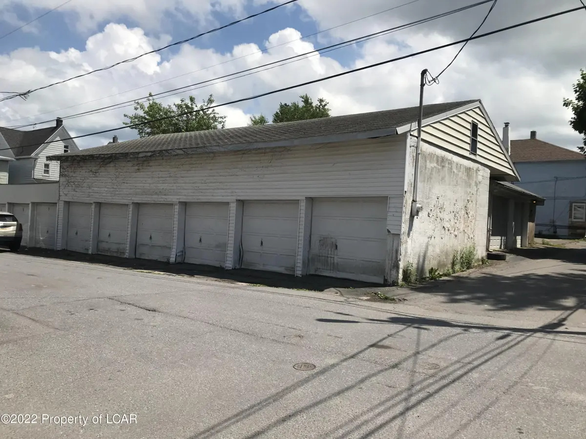 618 Rear N Grant Street, Hazleton in Hazleton
