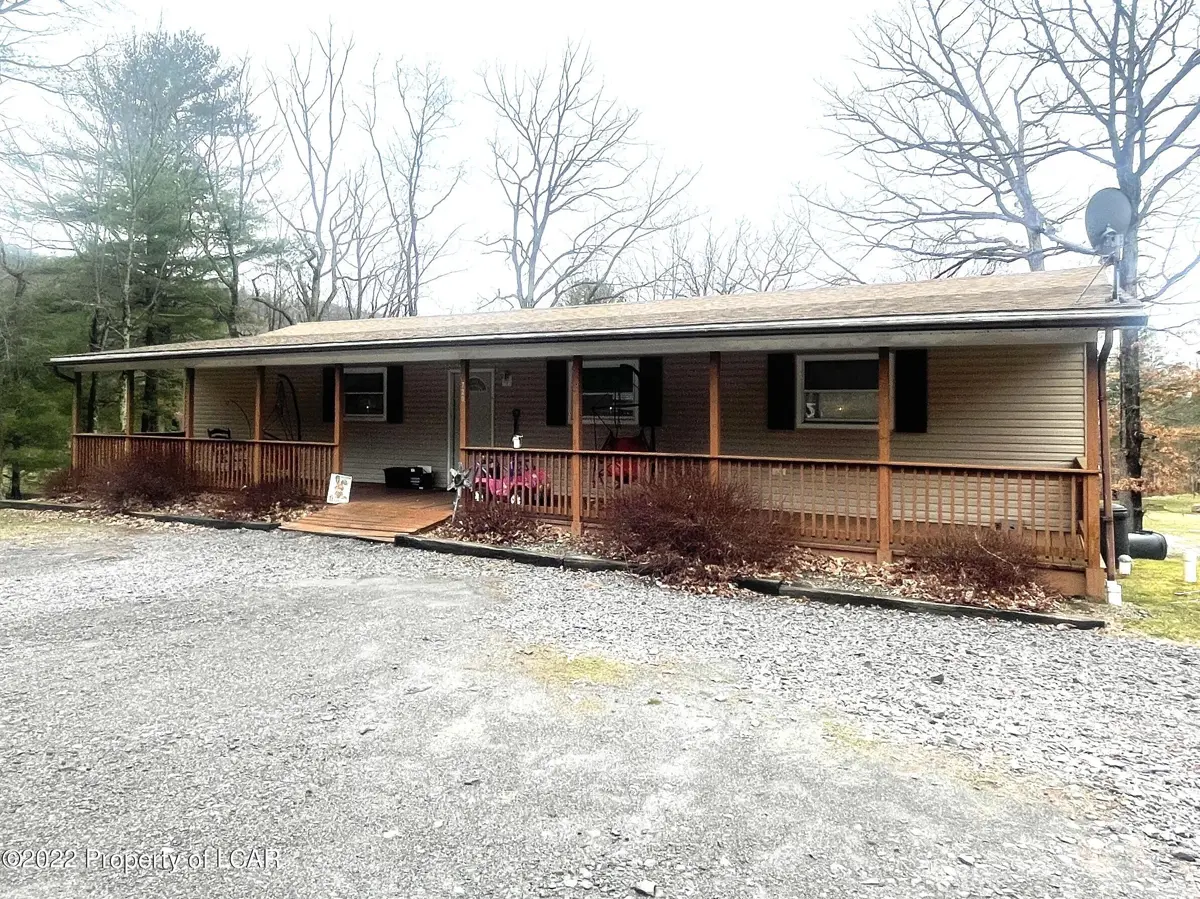 720 Cove Lane, Zion Grove in Zion Grove