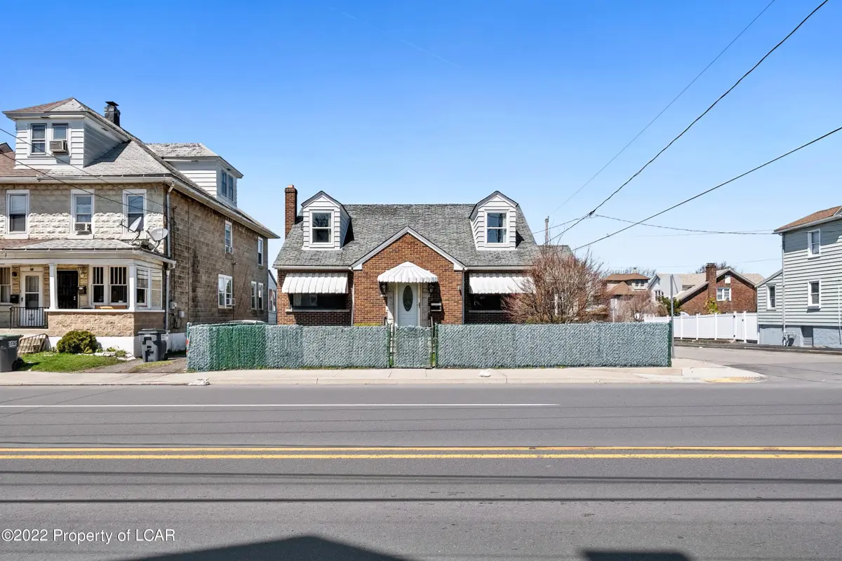 101 Washington Avenue, West Hazleton in West Hazleton