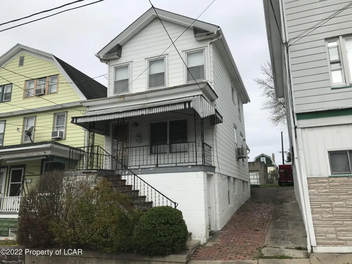 127 Loomis Street, Wilkes-Barre in Wilkes-Barre
