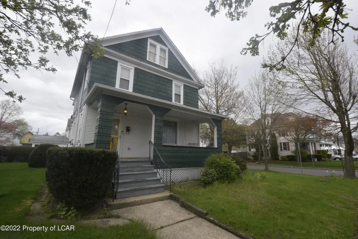 95 W Vaughn Street, Kingston in Kingston