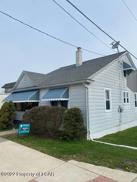 415 E Blaine Street, McAdoo in McAdoo