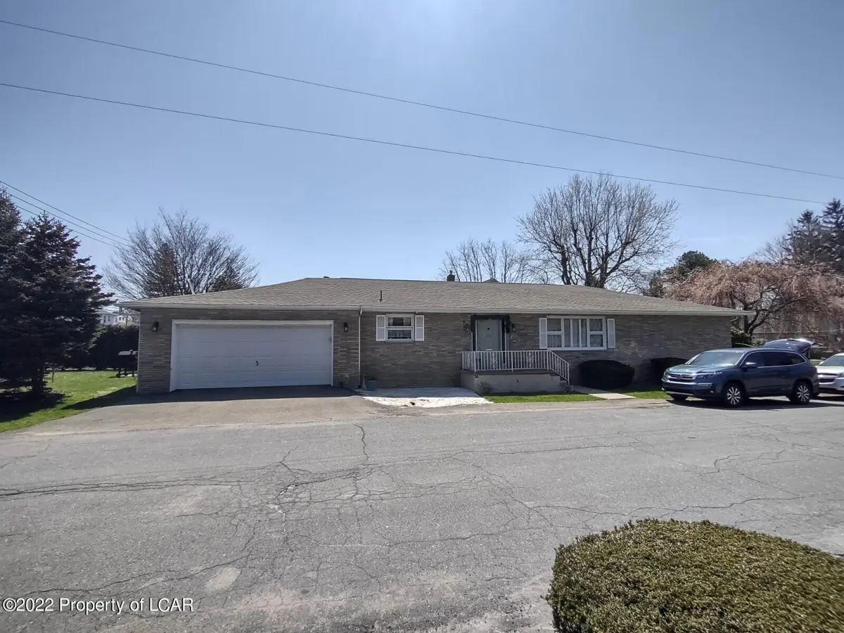 1301 E CHESTNUT Street, Hazleton in Hazleton