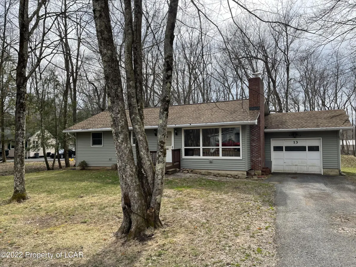 13 Pine Tree Road, Albrightsville in Albrightsville